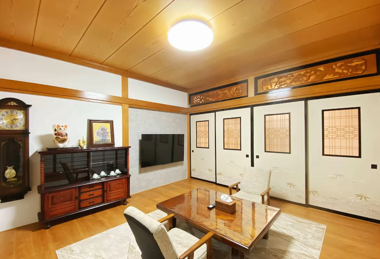 Second living room