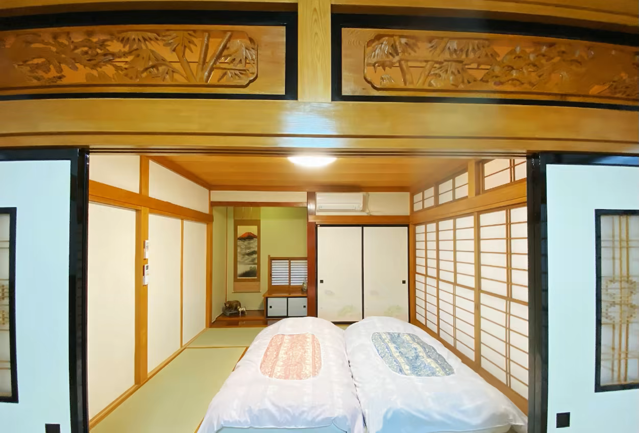 Traditional tatami bedroom
